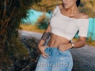 Annie_Horny