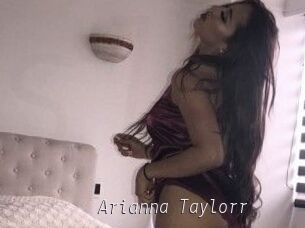 Arianna_Taylorr