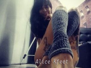 Alice_Kfeet