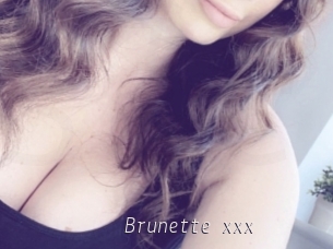 Brunette_xxx