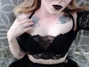 Demure_Domme