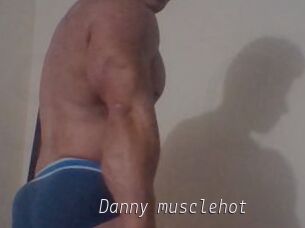 Danny_musclehot