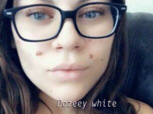 Dazeey_white