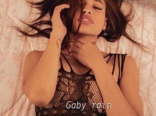 Gaby_rain