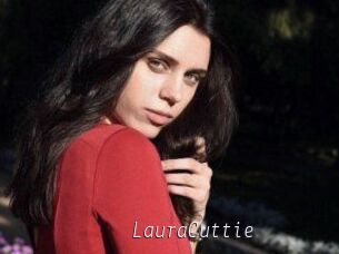 Laura_Cuttie