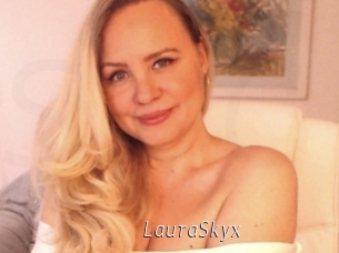 LauraSkyx