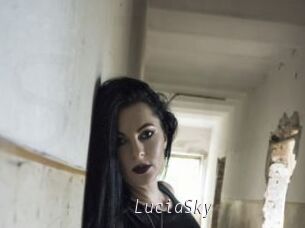 Lucia_Sky