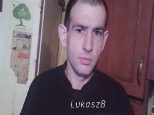 Lukasz8