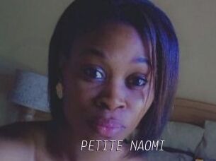 PETITE_NAOMI