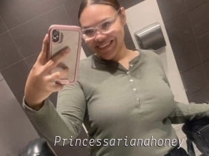 Princessarianahoney