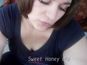 Sweet_Honey_696