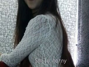 Smile_horny